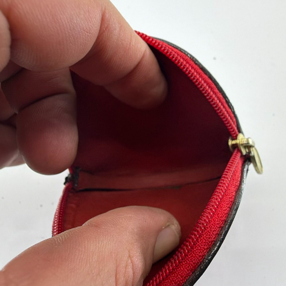 Coach Round Coin Purse Red Leather Coin Purse - Picture 4 of 6